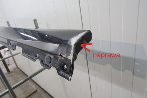 Listwa progowa prawa Ford Focus MK4 ST Line 17-