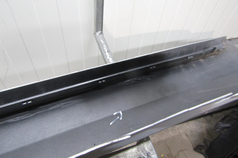 Listwa progowa prawa BMW 5 G30 G31 kombi sedan 17-