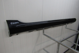 Listwa progowa prawa Ford Fiesta MK8 ST 5D 18-