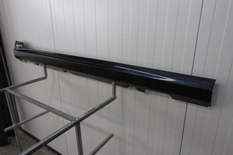 Listwa progowa prawa Ford Fiesta MK8 ST 5D 18-
