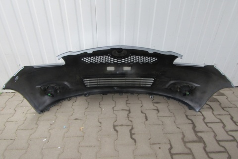 Zderzak przód przedni Toyota Yaris II LIFT 09-11