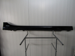 Listwa progowa prawa BMW 1 F40 2 F44 19- próg
