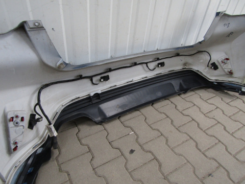 Zderzak tył FORD FOCUS MK4 IV ST LINE HB 18- / KOMPL.