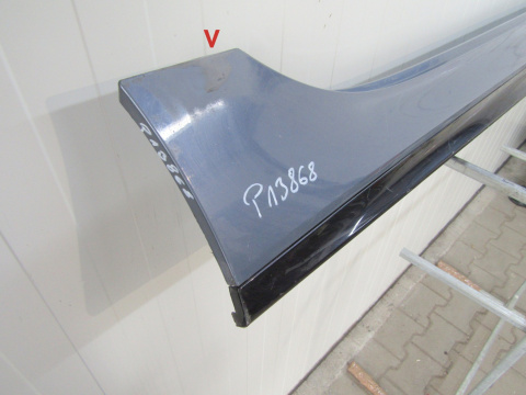 Listwa progowa prawa BMW 1 F40 M Pakiet 19-