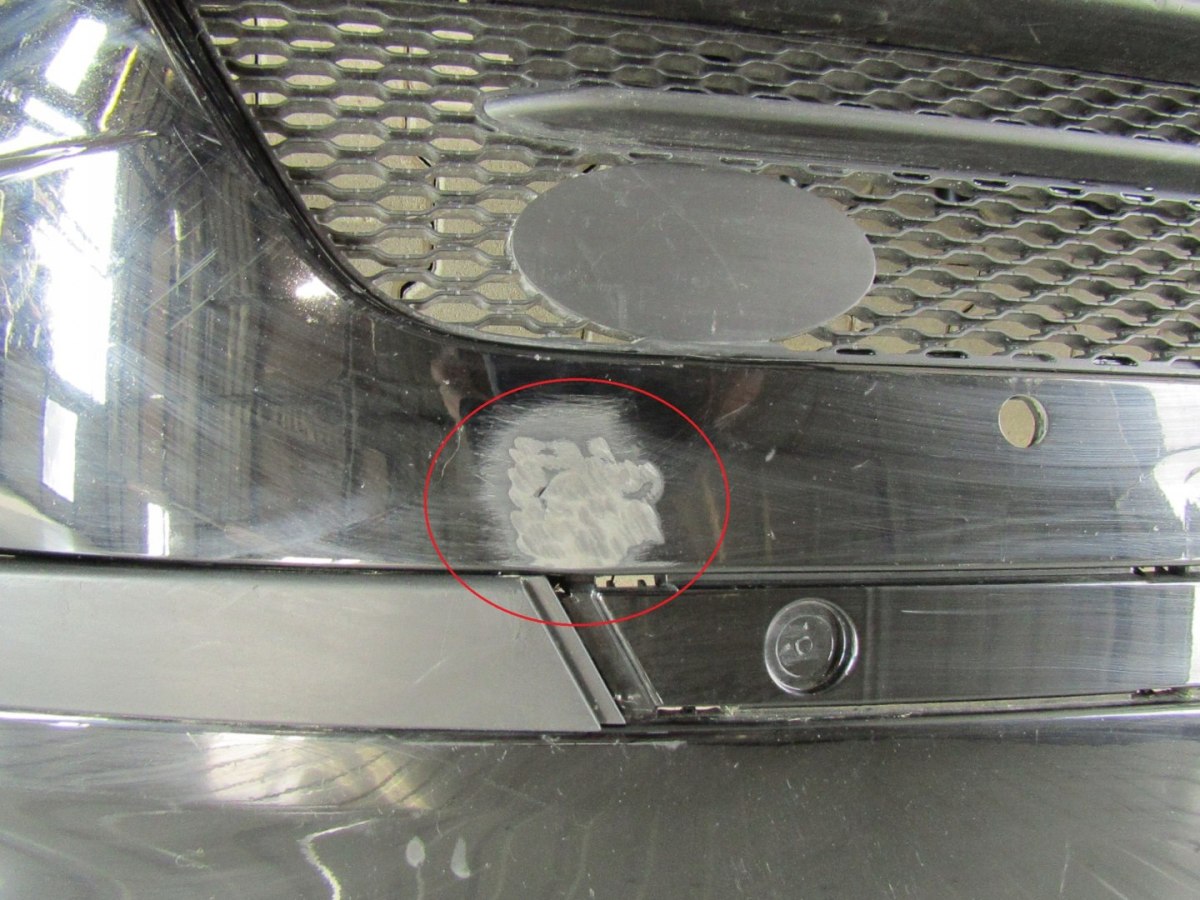 Zderzak przód przedni Range Rover Velar 17-
