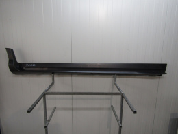Listwa progowa prawa Ford Kuga MK2 Titanium ST 12-19