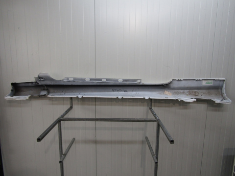 Listwa progowa prawa Mercedes E 207 AMG Cabrio 09-17