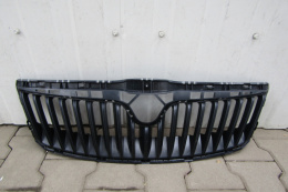 Grill atrapa ramka zderzak przód SKODA OCTAVIA 2 II 08- LIFT