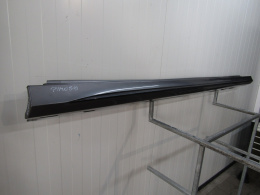 Listwa progowa prawa Mercedes A 177 AMG 45 4.5 18-