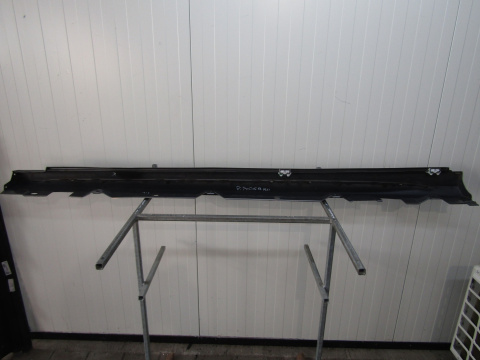 Listwa progowa prawa Mercedes A 177 AMG 45 4.5 18-