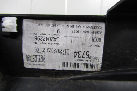 Listwa progowa prawa Mercedes GLS X167 X-167 19- AMG 63