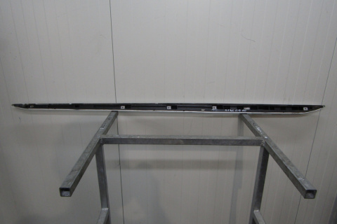 Listwa progowa prawa Audi A1 S line 82A 17- S1