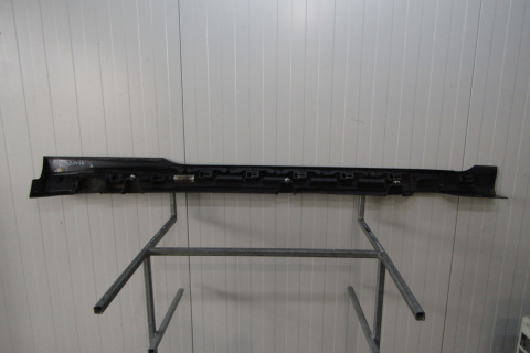 Listwa progowa lewa Ford Fiesta MK7 ST 3d Lift 12