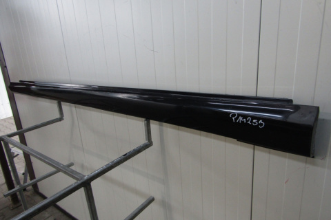 Listwa progowa lewa Mercedes CLA 117 próg 13-19