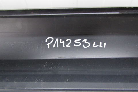 Listwa progowa lewa Mercedes CLA 117 próg 13-19
