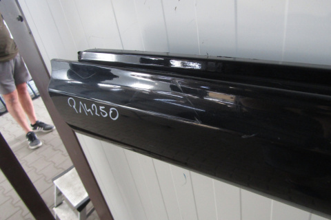 Listwa progowa prawa Mercedes CLA 117 próg 13-19