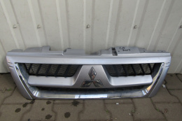 Grill atrapa zderzak przód MITSUBISHI PAJERO 3 III 03-06 LIFT