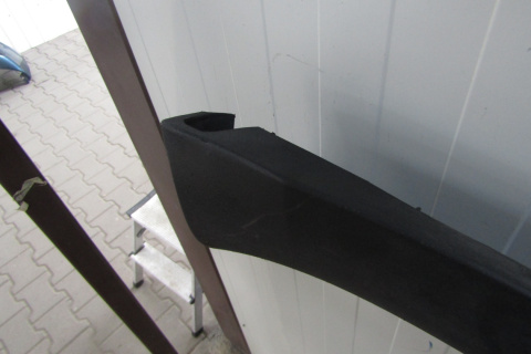 Listwa progowa prawa TESLA Y 20- model Y 1493632-00-b