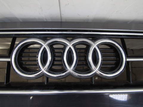 Zderzak przód przedni Audi A4 B9 8W0 Lift 19-