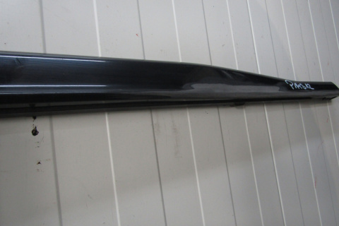 Listwa progowa lewa VW Golf 8 5H0 R Line HB 19-