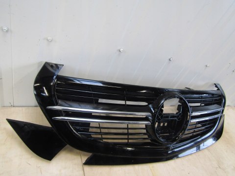 Grill atrapa na kamerę i radar Mercedes EQC AMG 19
