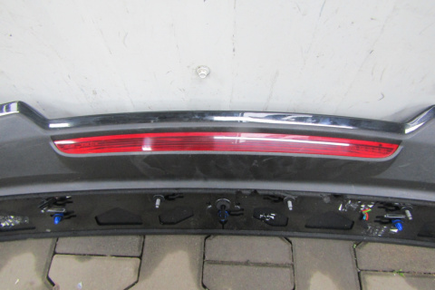Spoiler daszek lotka klapy tył Audi Q7 4M0 S Line 15-
