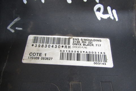 Listwa progowa prawa Volovo XC60 XC-60 LIFT 13-17