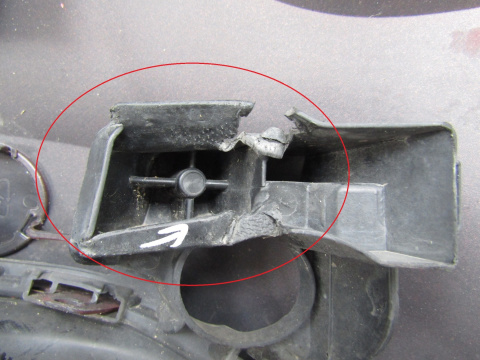 Zderzak przód przedni Renault Clio 4 IV 12-16