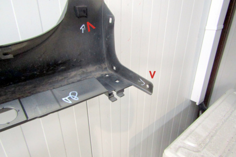 Listwa progowa prawa Toyota Yaris 4 IV 20- Mazda 2 22- Hybrid