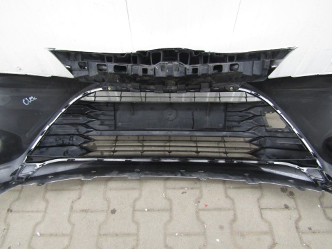 Zderzak przód przedni Toyota Yaris 3 III Lift 17-
