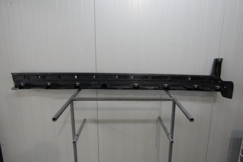 Listwa progowa prawa Ford Kuga MK2 Titanium ST 12-19