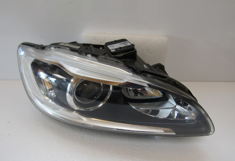 LAMPA PRZÓD VOLVO V60 I LIFT S60 II LIFT KSENON SKRĘTNY 13-18 RH