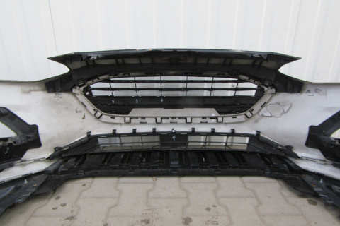 Zderzak przód przedni Ford Focus MK4 IV 18-