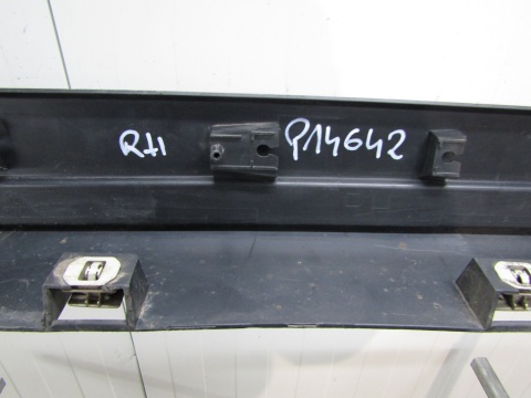Listwa progowa prawa Ford Kuga Escape MK2 12-19