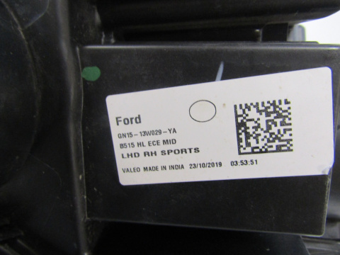 LAMPA PRZÓD FORD ECOSPORT 2 II ZWYKŁA SOCZEWKA RH 17-21 GN15-13W029-YA