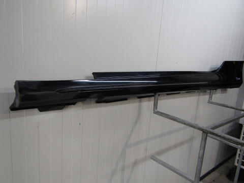 Listwa progowa lewa Mercedes C 205 Cabrio AMG 14-