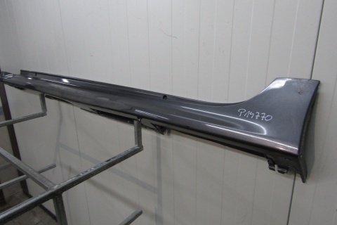 Listwa progowa lewa Toyota Yaris 4 IV 20- Mazda 2 22- Hybrid
