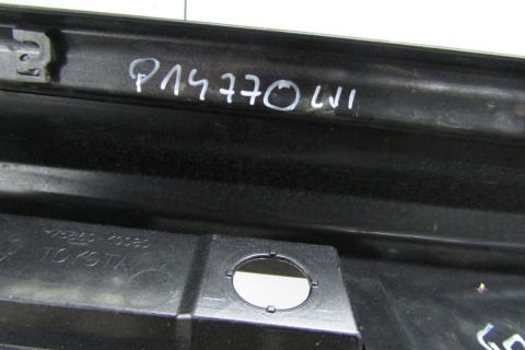 Listwa progowa lewa Toyota Yaris 4 IV 20- Mazda 2 22- Hybrid