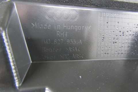 Spoiler daszek lotka klapy tył Audi Q7 4M0 S Line 15-