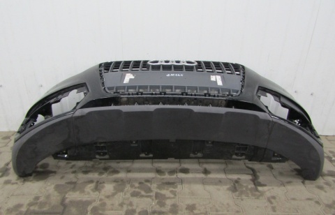 Zderzak przód przedni Audi Q3 8U0 11-14