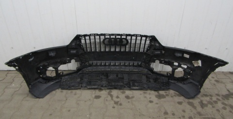 Zderzak przód przedni Audi Q3 8U0 11-14
