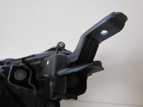 Lampa przód Toyota Yaris Cross FULL LED 17-22 RH