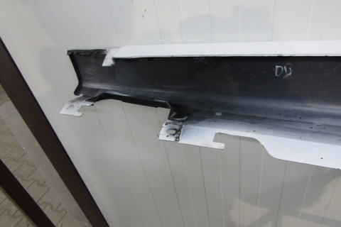 Listwa progowa prawa BMW 2 F46 Gran TOURER 14-