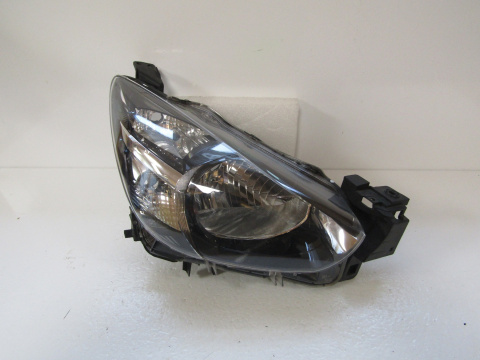 Lampa przód Mazda 2 DJ ZWYKŁA 14-19 RH DB5J-51030