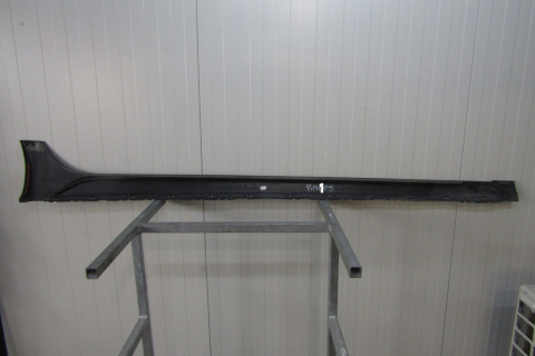 Listwa progowa lewa Audi A4 Allroad LIFT 8W9 B9 KOMBI 19-