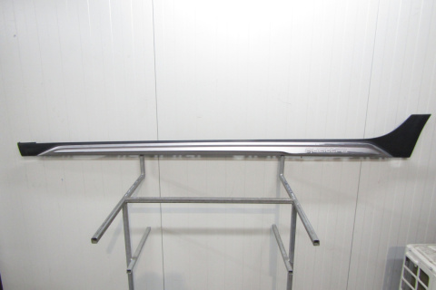 Listwa progowa lewa Audi A4 Allroad LIFT 8W9 B9 KOMBI 19-
