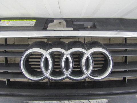Zderzak przód przedni Audi A3 8V5 Sedan Lift 16-20