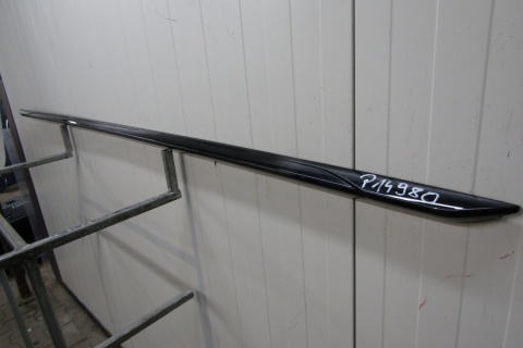 Listwa progowa lewa Audi A4 B9 8W0 S-Line 19 Lift