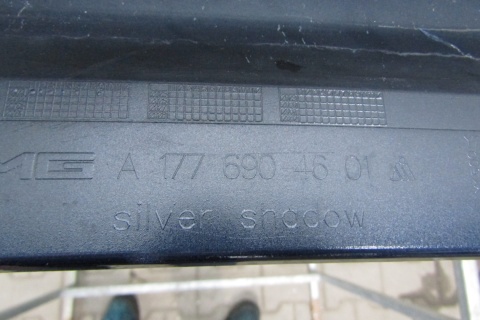 Listwa progowa prawa Mercedes A 177 AMG 45 4.5 18-