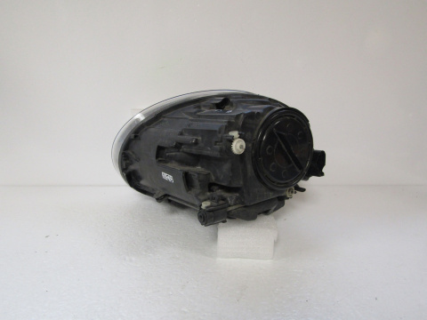 Lampa przód VW Beetle 5C ZWYKŁA 11-19 RH